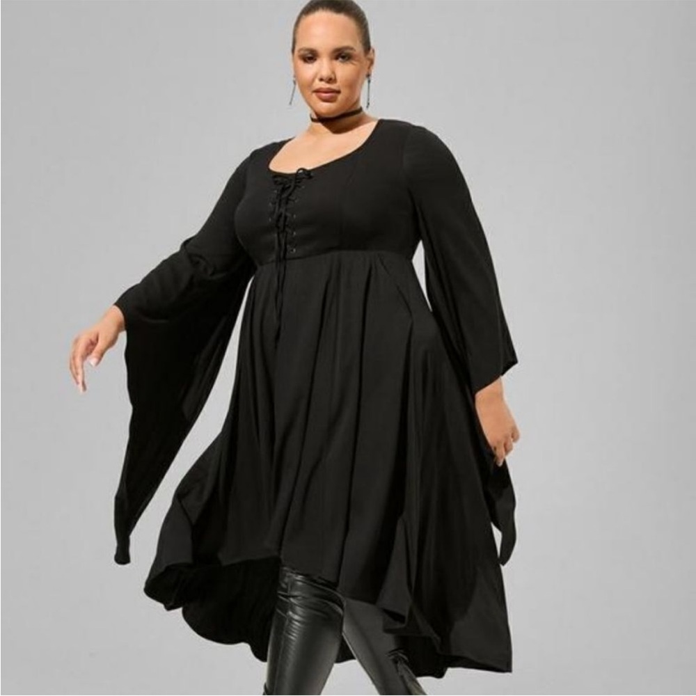 Torrid 1X Whimsigoth Extreme Bell Sleeve Halloween Witchy Dress NWT